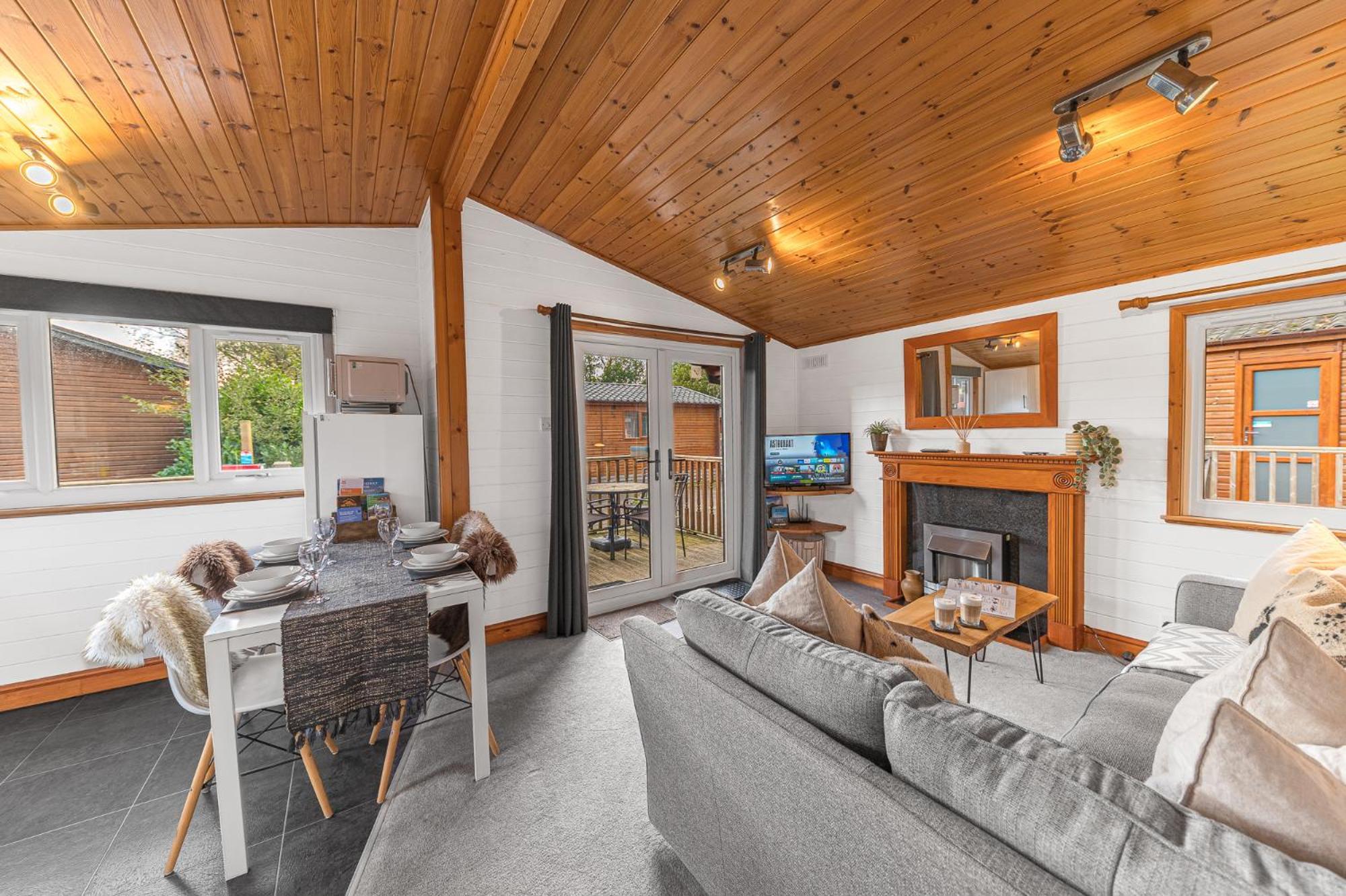 Bowness 45 - 2 Bedroom Lake Windermere Lodge Eksteriør bilde